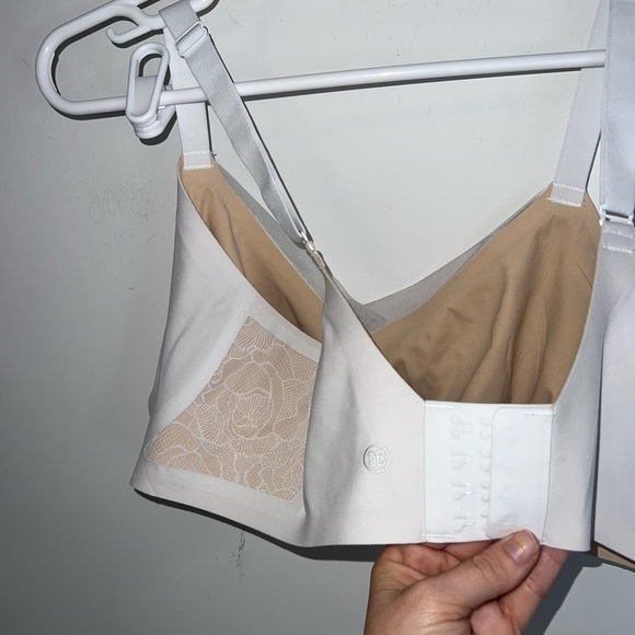 HoneyLove 1X White Wireless Bra - Picture 9 of 10